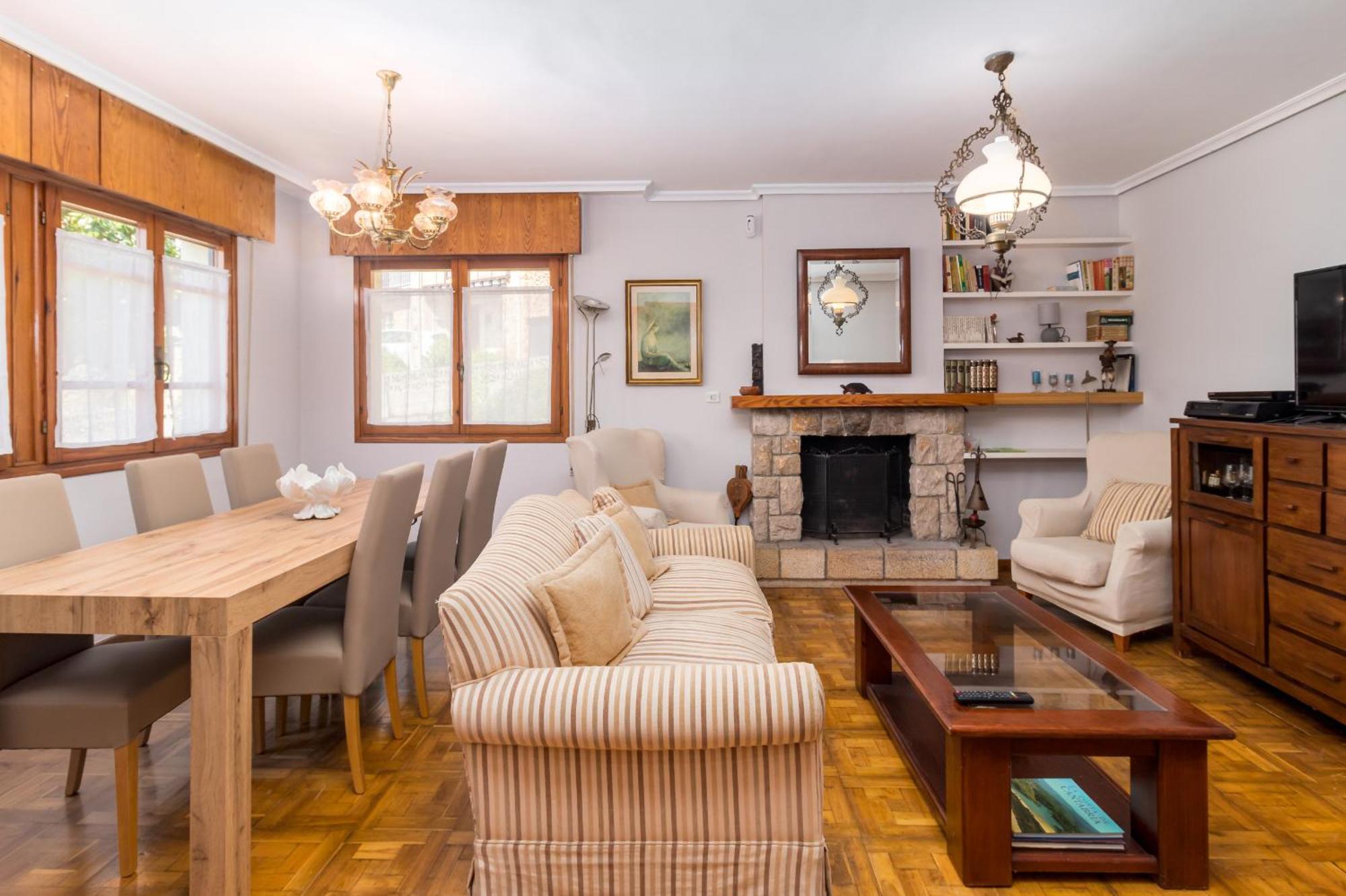 Casa Con Jardin Privado オレニャ エクステリア 写真